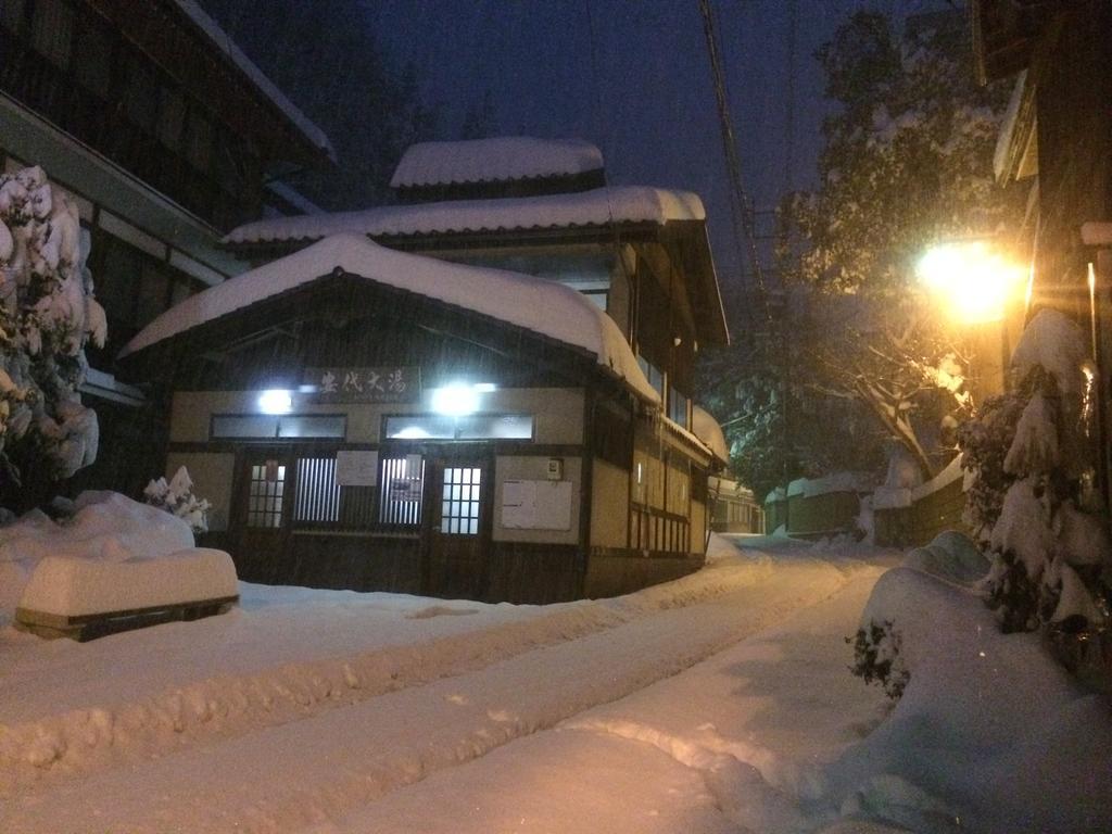 Yudanaka Onsen Yamazakiya Otel Yamanouchi  Dış mekan fotoğraf